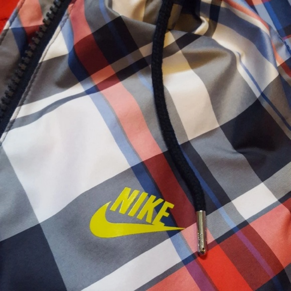 Nike Windrunner Jacket - Picture 6 of 7